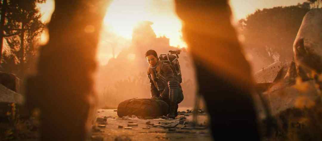 Raider exploring in the dark